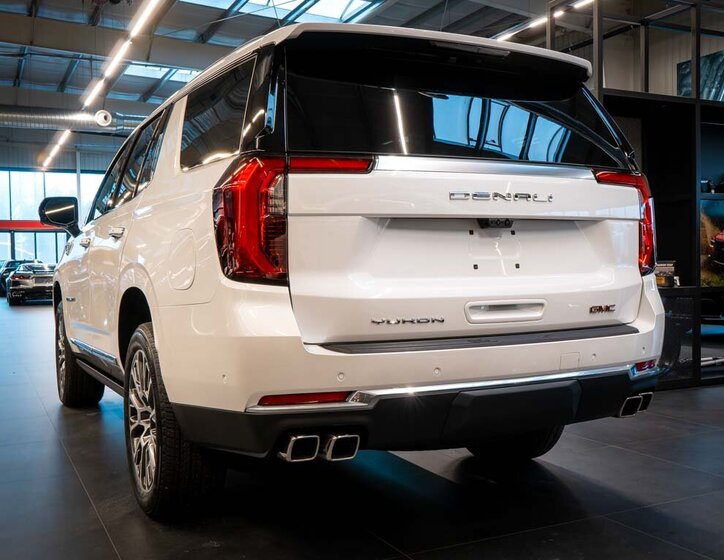 GMC Yukon SUV 6,2 l 313 kw