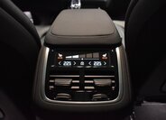 Volvo XC90 SUV / Terénní 2,0 l 228 kw