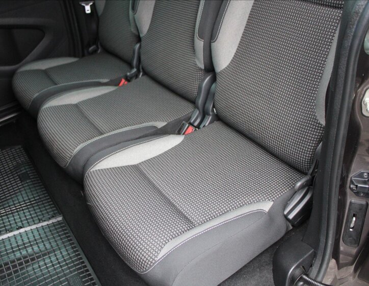 Peugeot Partner MPV 1,6 l 73 kw