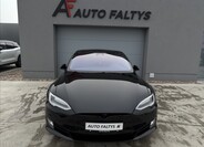Tesla Model S 3