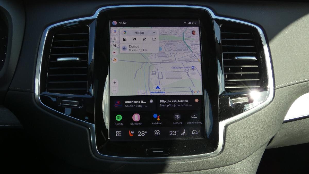 Volvo XC90 SUV / Terénní 2,0 l 173 kw