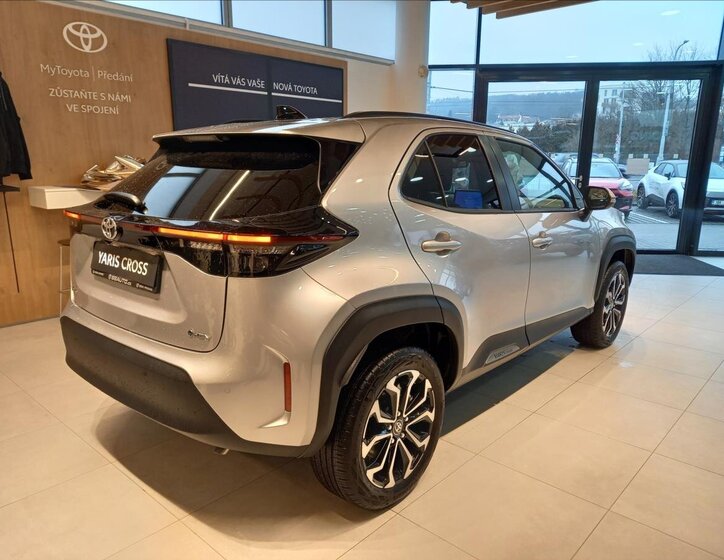 Toyota Yaris Cross Hatchback 1,5 l 85 kw