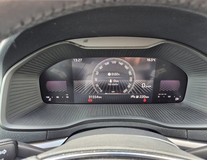 Škoda Karoq Hatchback 1,5 l 110 kw