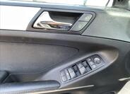 Mercedes-Benz Třídy M SUV 3,0 l 165 kw