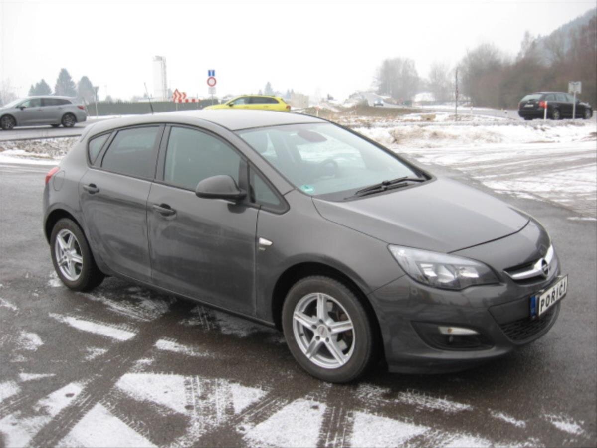 Opel Astra Hatchback 1,7 l 96 kw