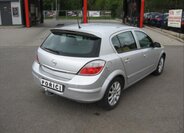 Opel Astra Hatchback 1,6 l 77 kw