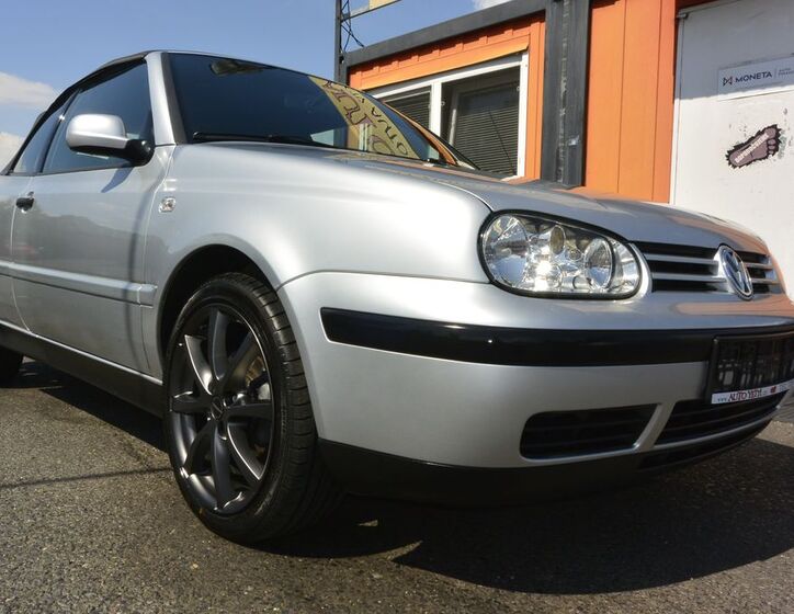 Volkswagen Golf 35