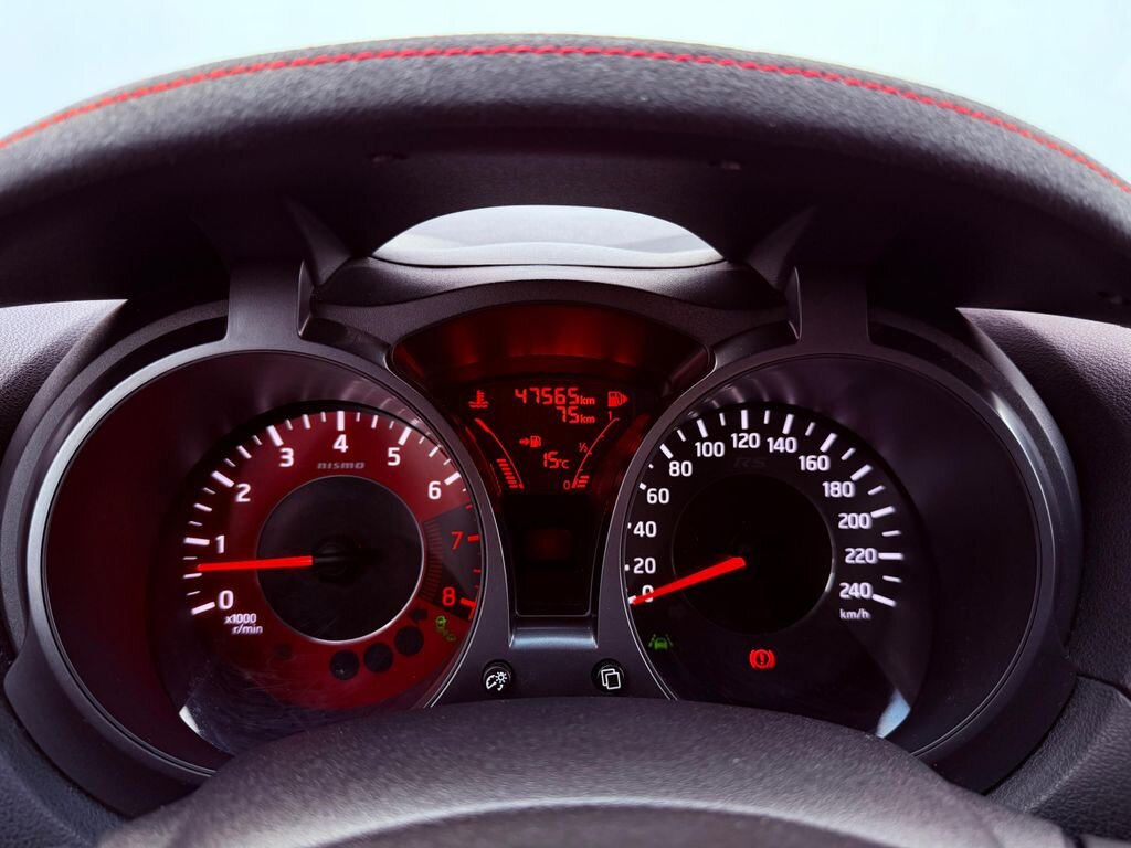 Nissan Juke SUV / Terénní 1,6 l 160 kw