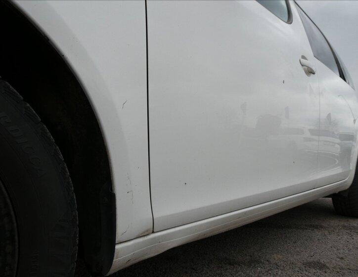 Škoda Roomster MPV 1,6 l 77 kw