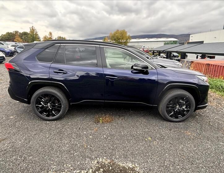 Toyota RAV4 7