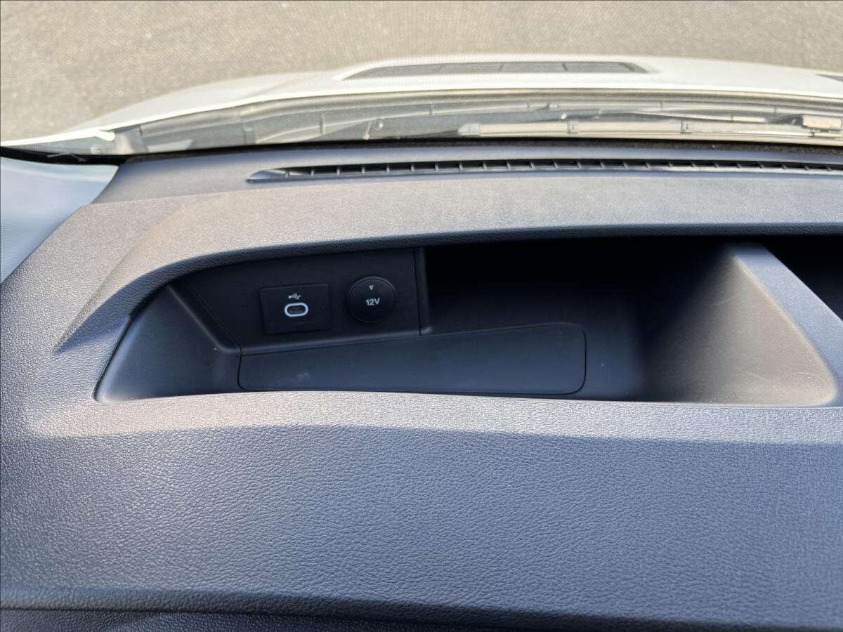 Ford Transit Skříň 2,0 l 96 kw