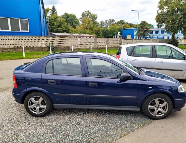 Opel Astra 5