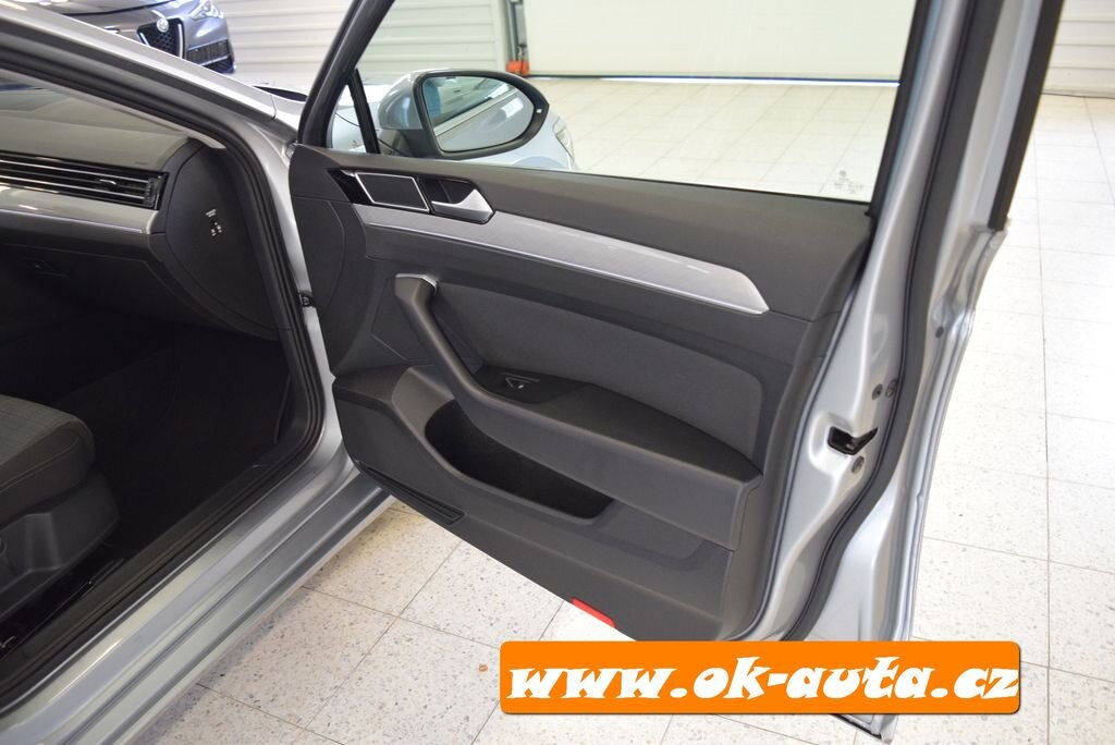 Volkswagen Passat Kombi 0,0 90 kw