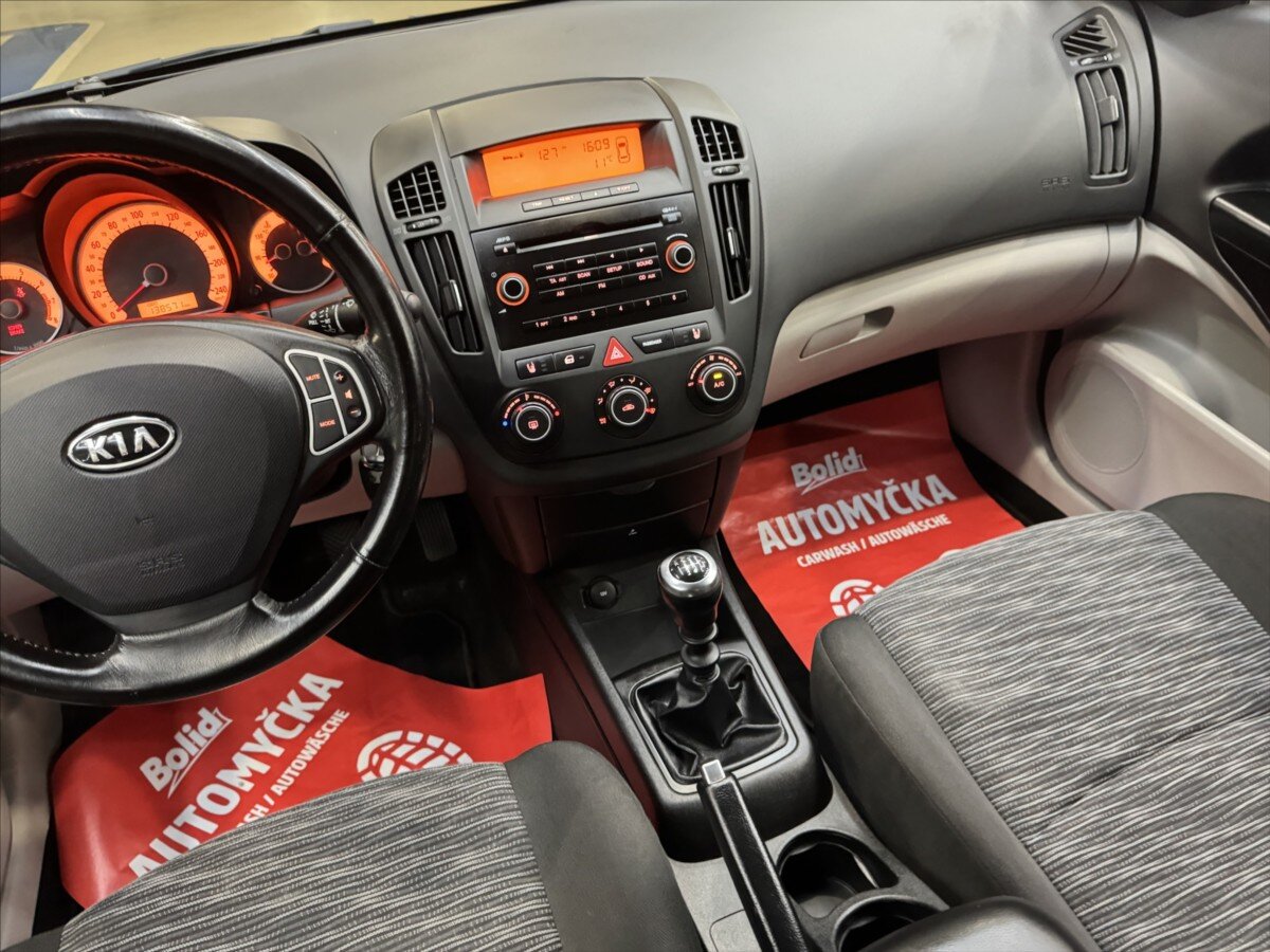 KIA Ceed Hatchback 1,4 l 80 kw