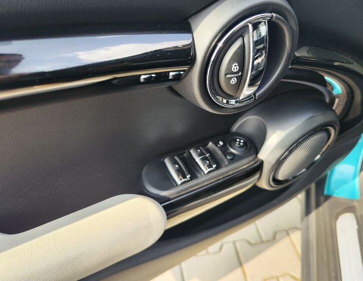 Mini Cooper Hatchback 1,5 l 85 kw