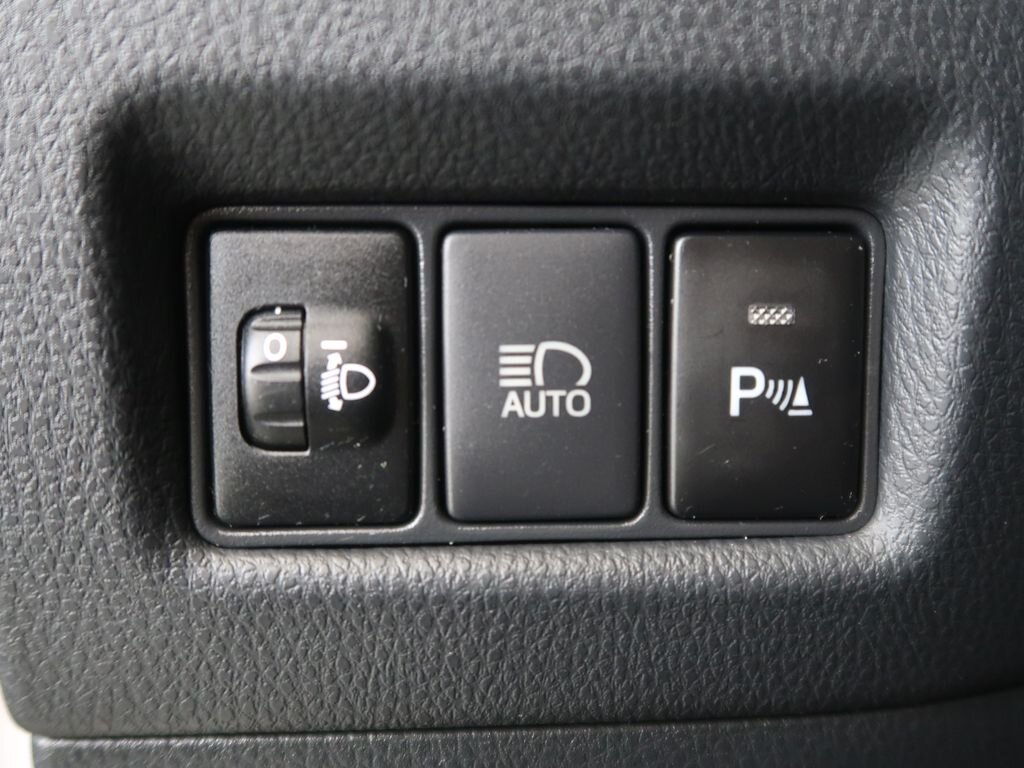 Toyota C-HR SUV / Terénní 1,8 l 72 kw