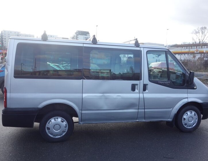 Ford Transit 7