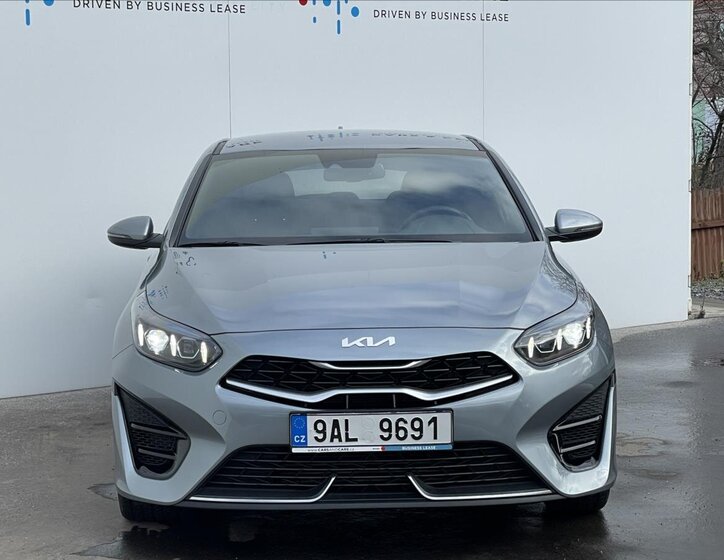 KIA ProCeed Kombi 1,5 l 118 kw