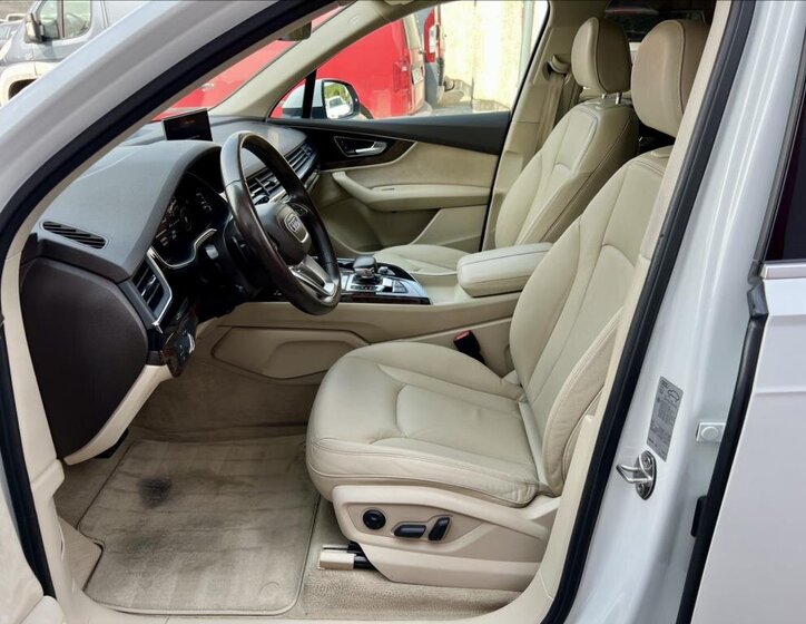 Audi Q7 SUV / Terénní 3,0 l 200 kw