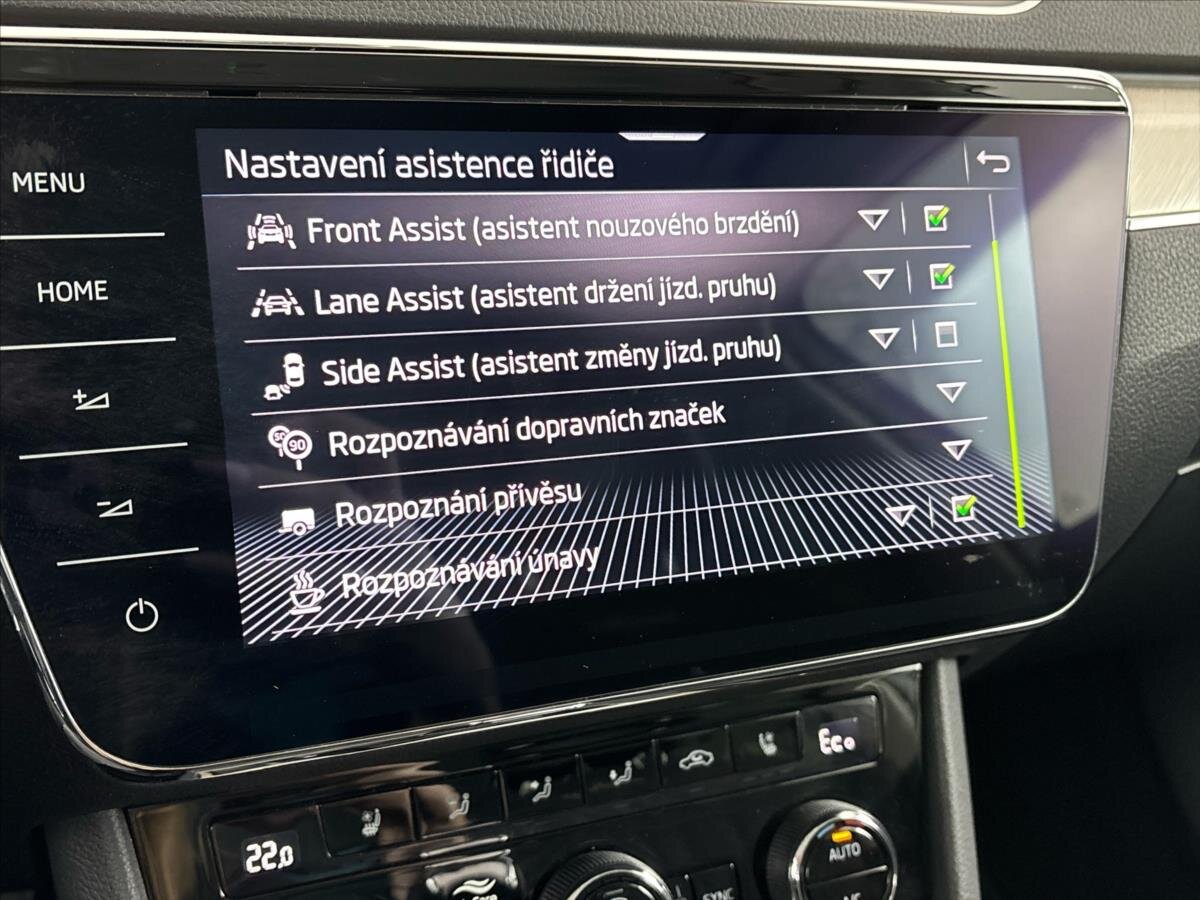 Škoda Superb Liftback 1,4 l 160 kw