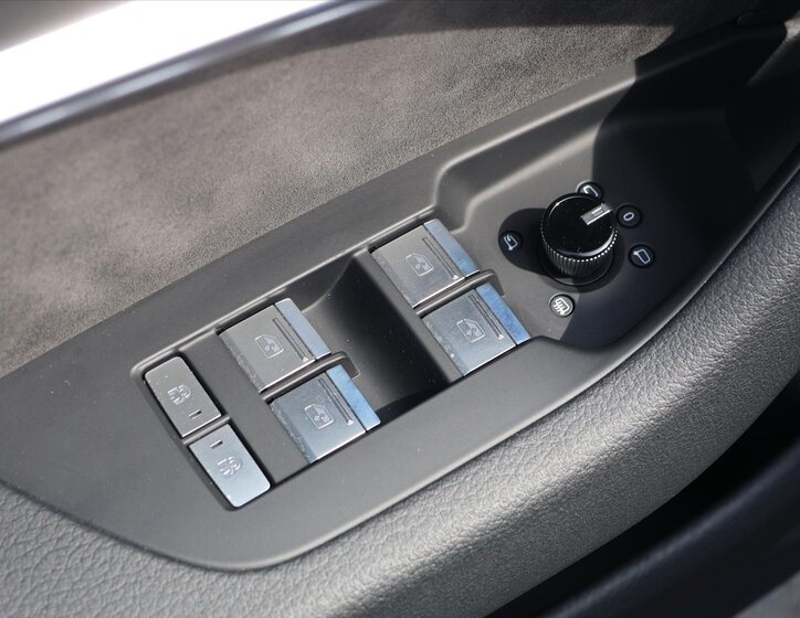 Audi S7 Hatchback 3,0 l 253 kw