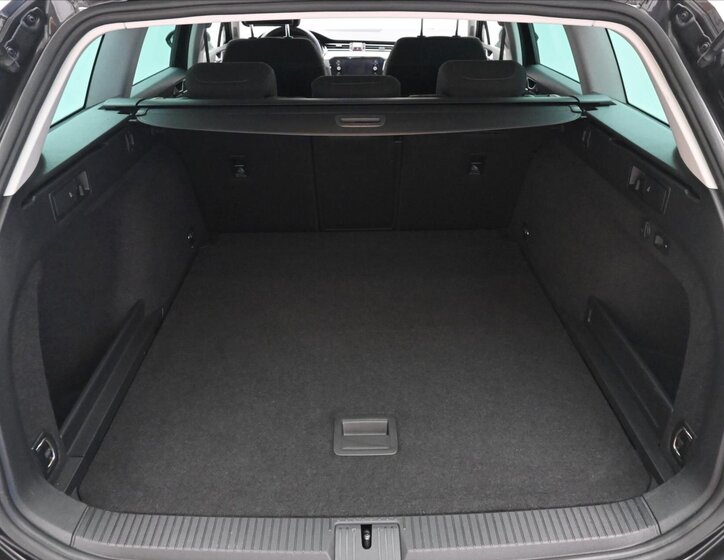 Volkswagen Passat Kombi 2,0 l 110 kw