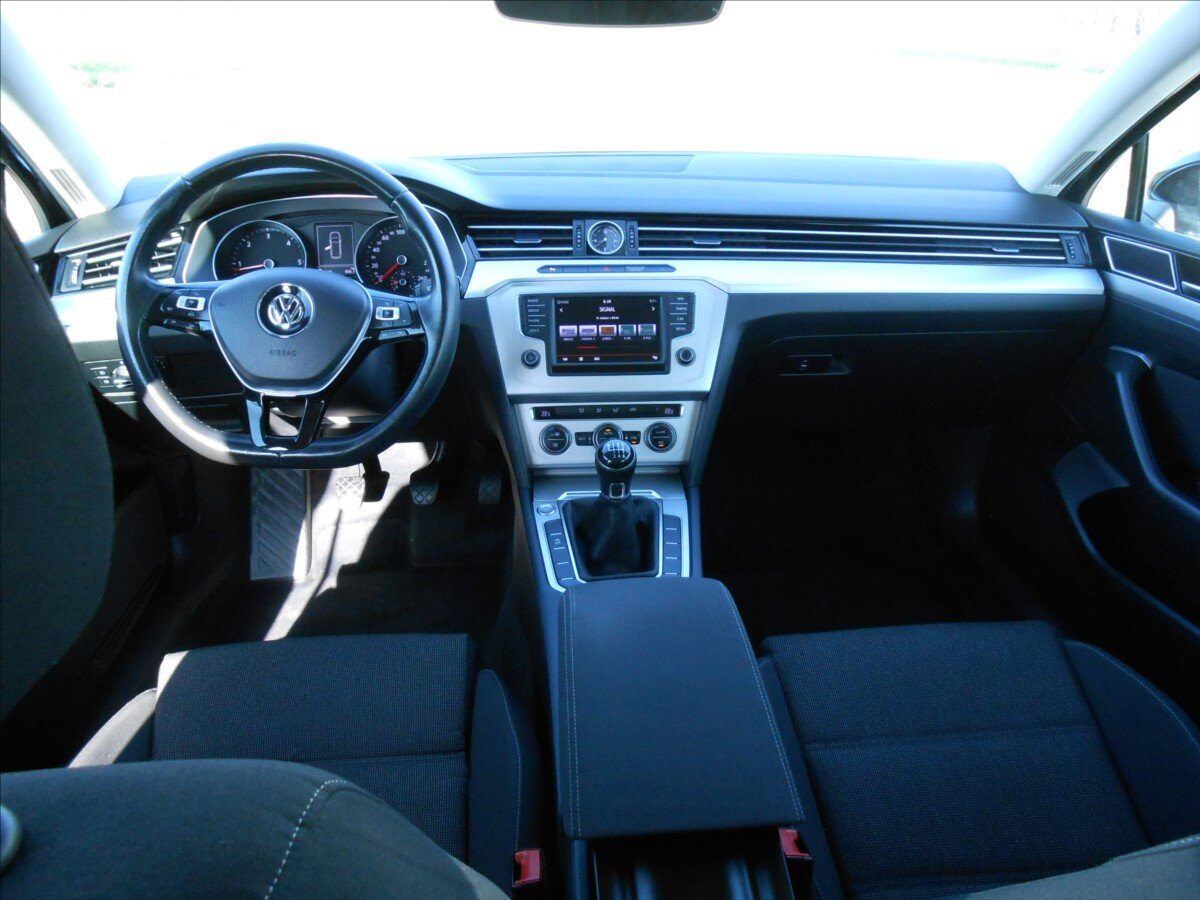 Volkswagen Passat Kombi 2,0 l 110 kw