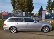 BMW Řada 5 Kombi 3,0 l 145 kw