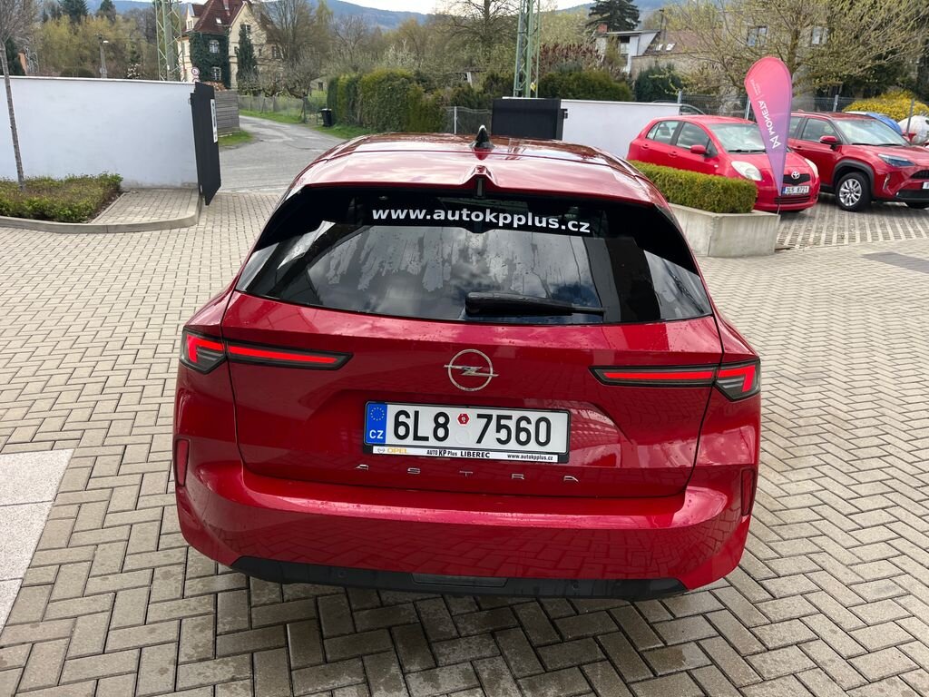 Opel Astra Kombi 1,2 l 81 kw