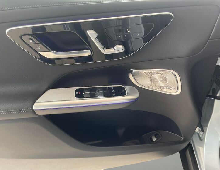 Mercedes-Benz GLC 10