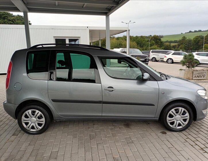 Škoda Roomster Kombi 1,2 l 63 kw