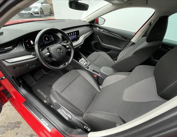 Škoda Octavia Kombi 1,5 l 96 kw