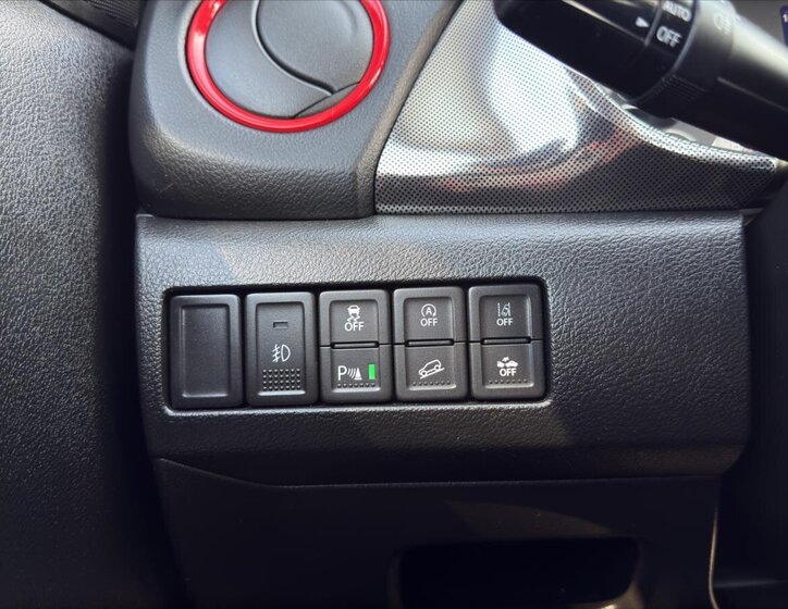 Suzuki Vitara SUV / Terénní 1,4 l 103 kw