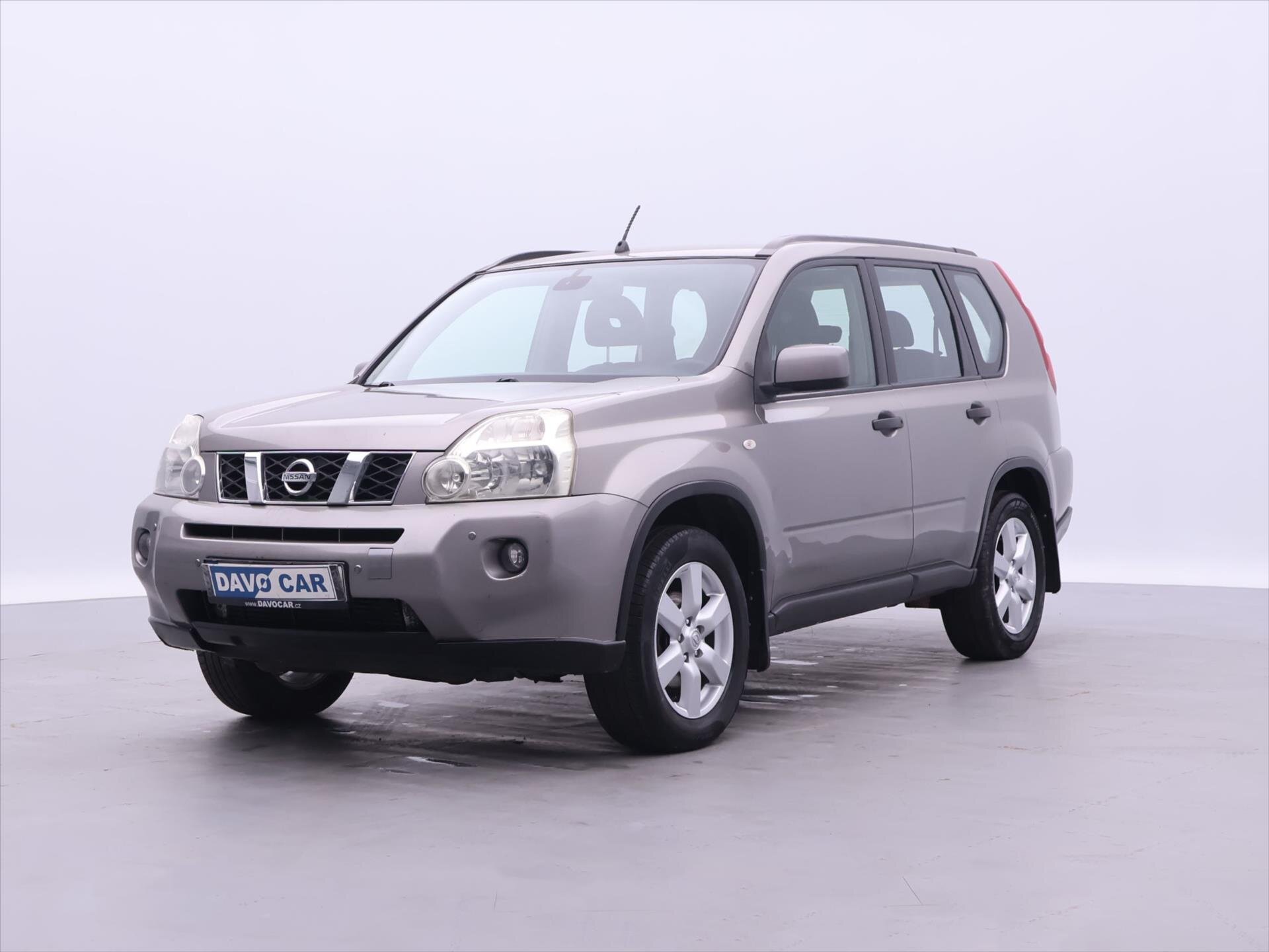 Nissan X-Trail SUV / Terénní 2,0 l 110 kw