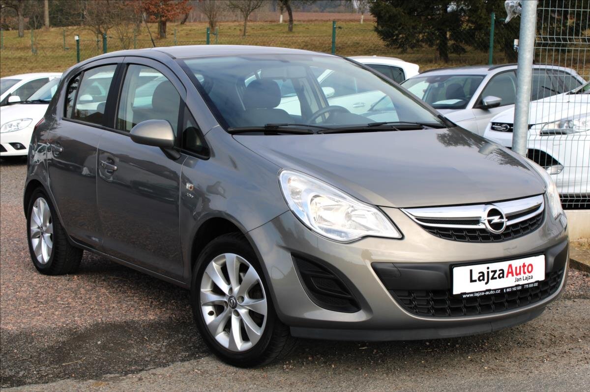 Opel Corsa Hatchback 1,4 l 64 kw