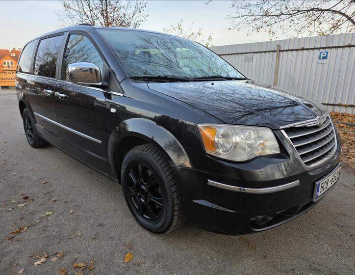 Chrysler Grand Voyager 8
