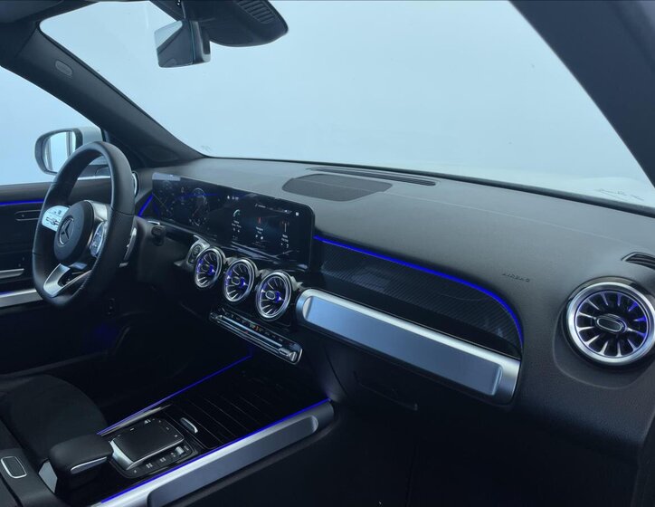 Mercedes-Benz GLB 14