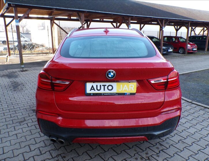 BMW X4 Sedan / Limuzína 3,0 l 190 kw