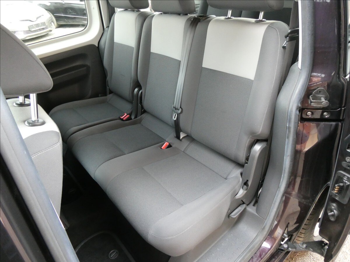 Volkswagen Caddy Kombi 1,6 l 75 kw