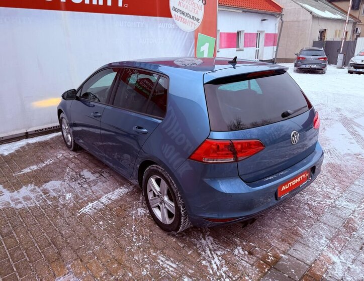 Volkswagen Golf 8