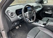 Mercedes-Benz GLB SUV / Terénní 2,0 l 140 kw
