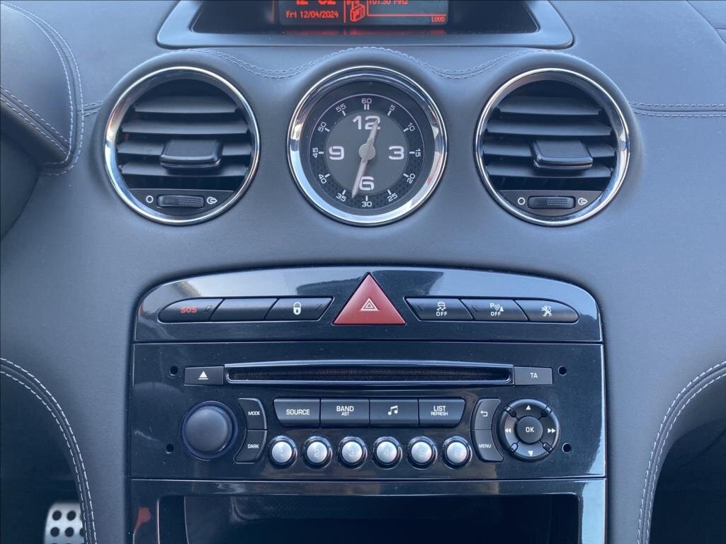 Peugeot RCZ Kupé 2,0 l 120 kw