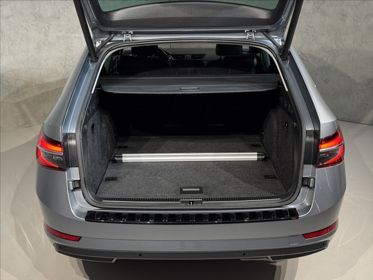 Škoda Superb Kombi 2,0 l 110 kw