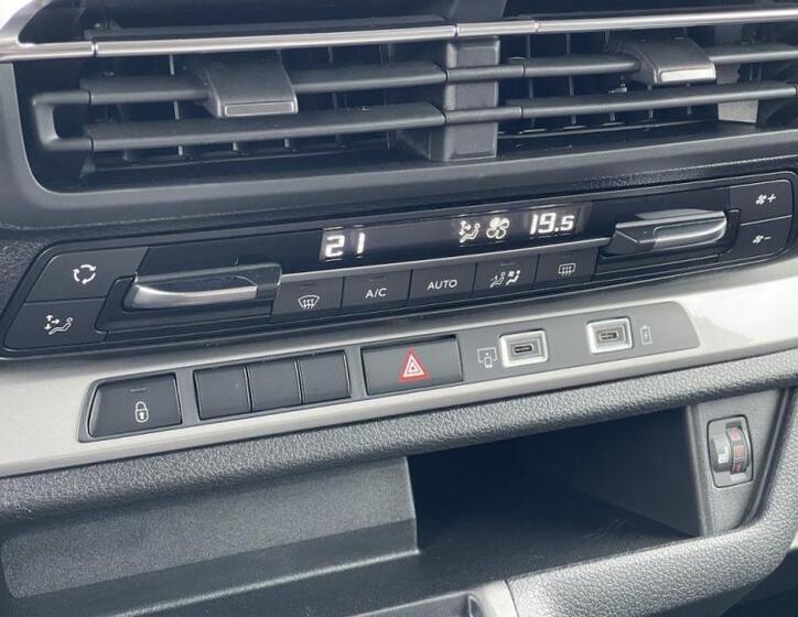 Toyota ProAce Verso 27