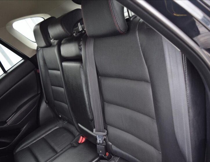 Mazda CX-5 Kombi 2,0 l 118 kw