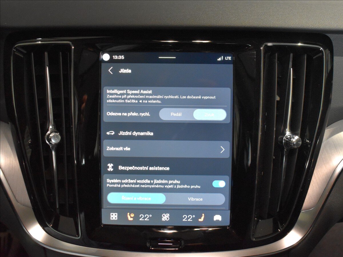 Volvo V60 Kombi 2,0 l 145 kw