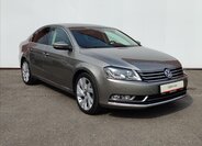 Volkswagen Passat Sedan / Limuzína 2,0 l 130 kw