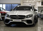 Mercedes-Benz Třídy E Kombi 4,0 l 450 kw