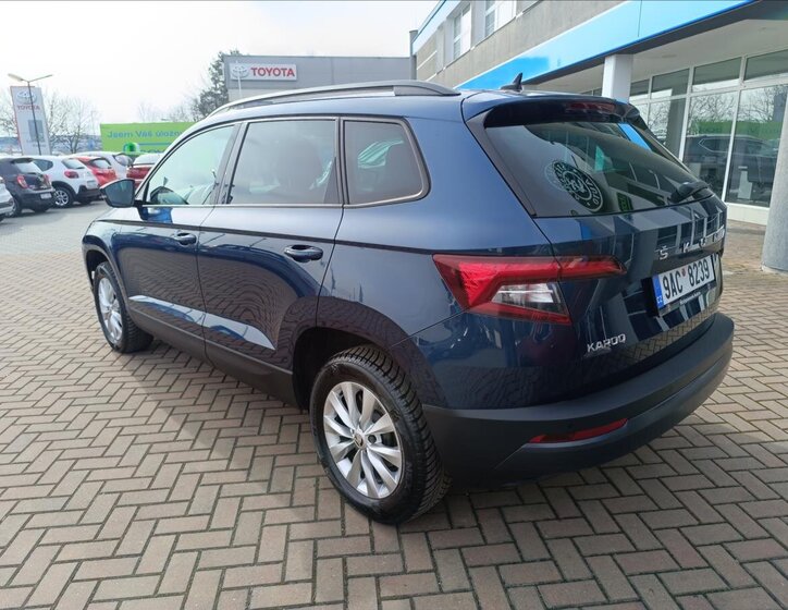 Škoda Karoq SUV / Terénní 1,5 l 110 kw