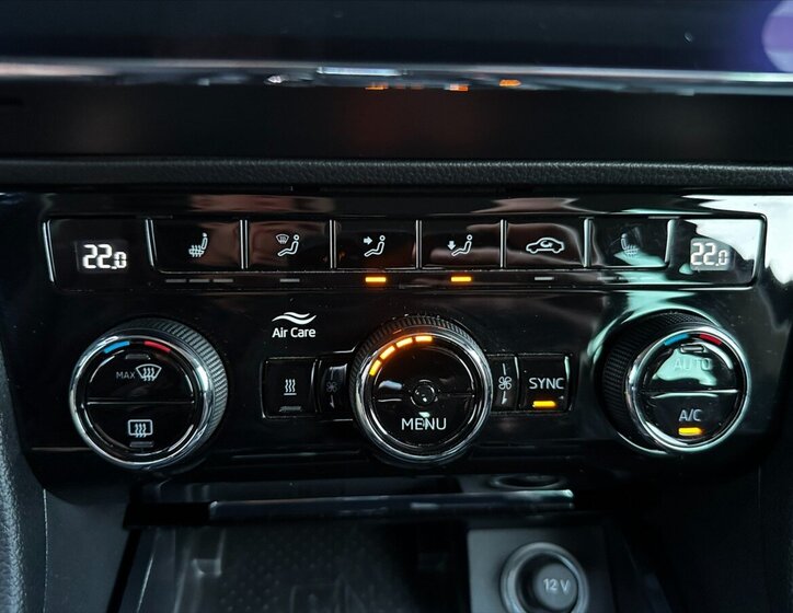 Škoda Superb Kombi 2,0 l 110 kw